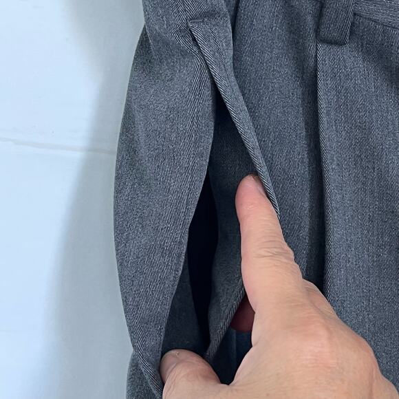 LL Bean Mens Chino Pants Size 38 Classic Fit Flat Front Gray 100% Cotton Pleated - Picture 8 of 14